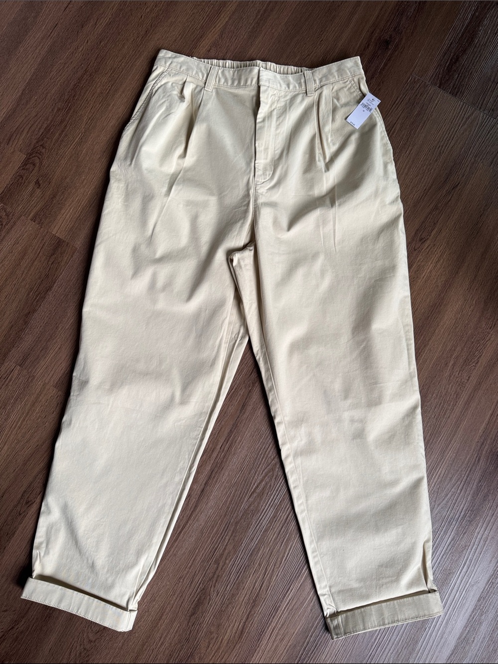 Gap Women’s Khakis (NWT) Size 12